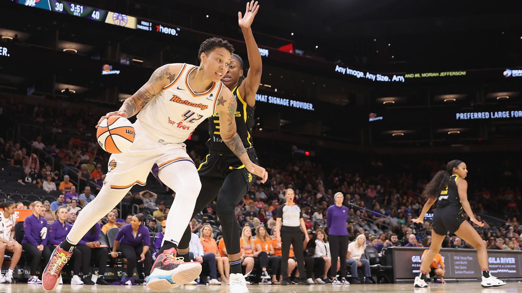 Brittney Griner will return to WNBA in 2023 with Phoenix Mercury