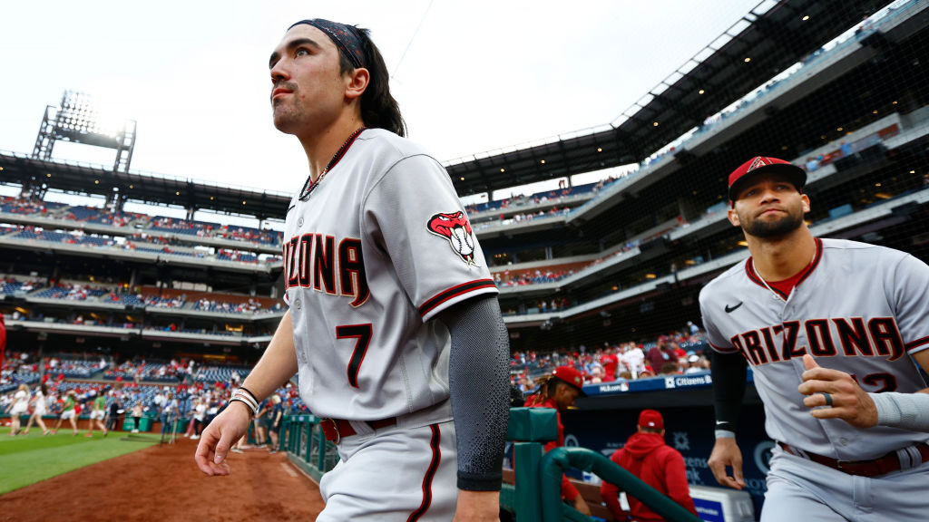 Lourdes Gurriel Jr. #12 of the Arizona Diamondbacks speaks to the News  Photo - Getty Images