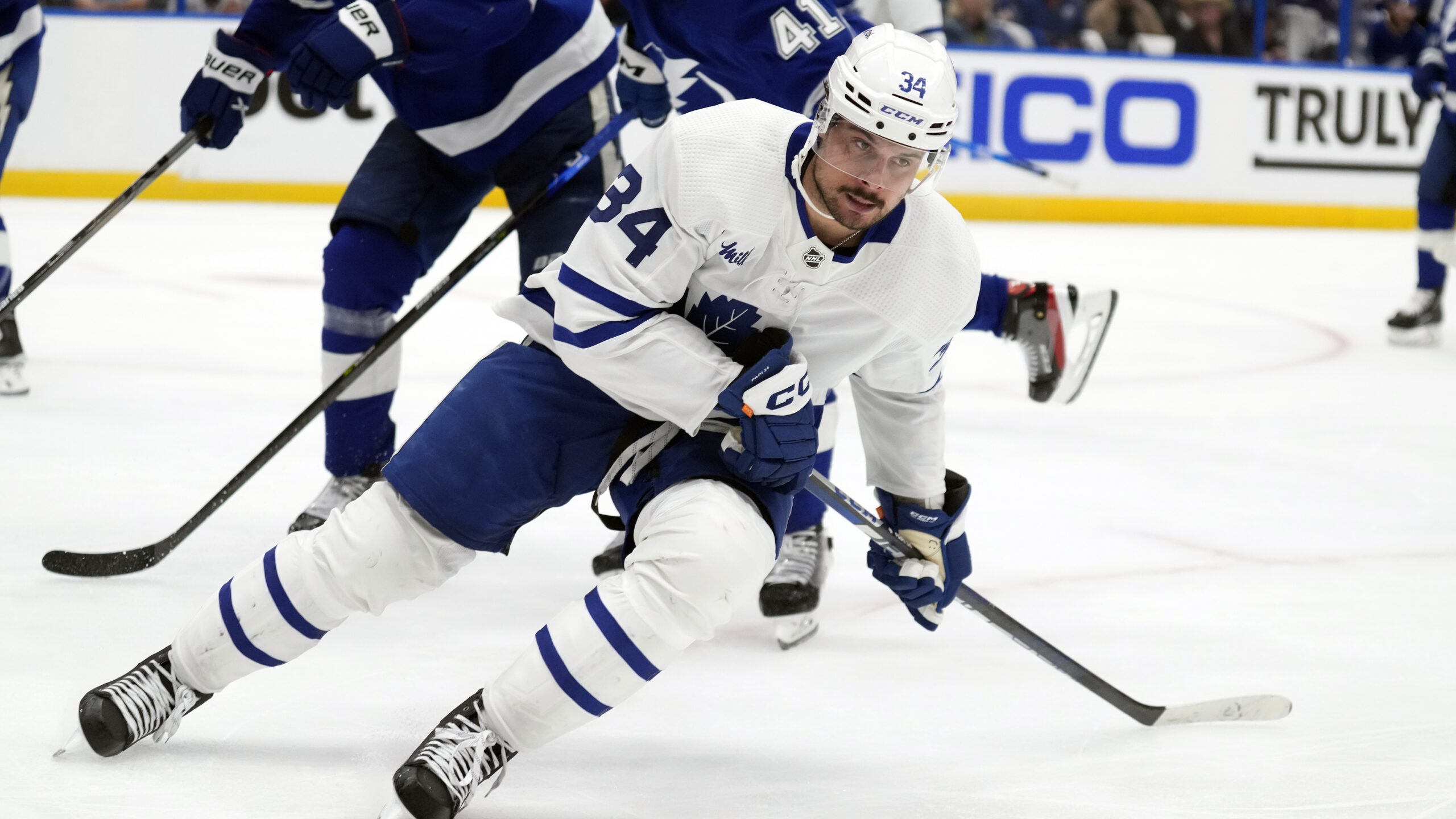 Maple Leafs sign Valleys own Auston Matthews to 4-year extension