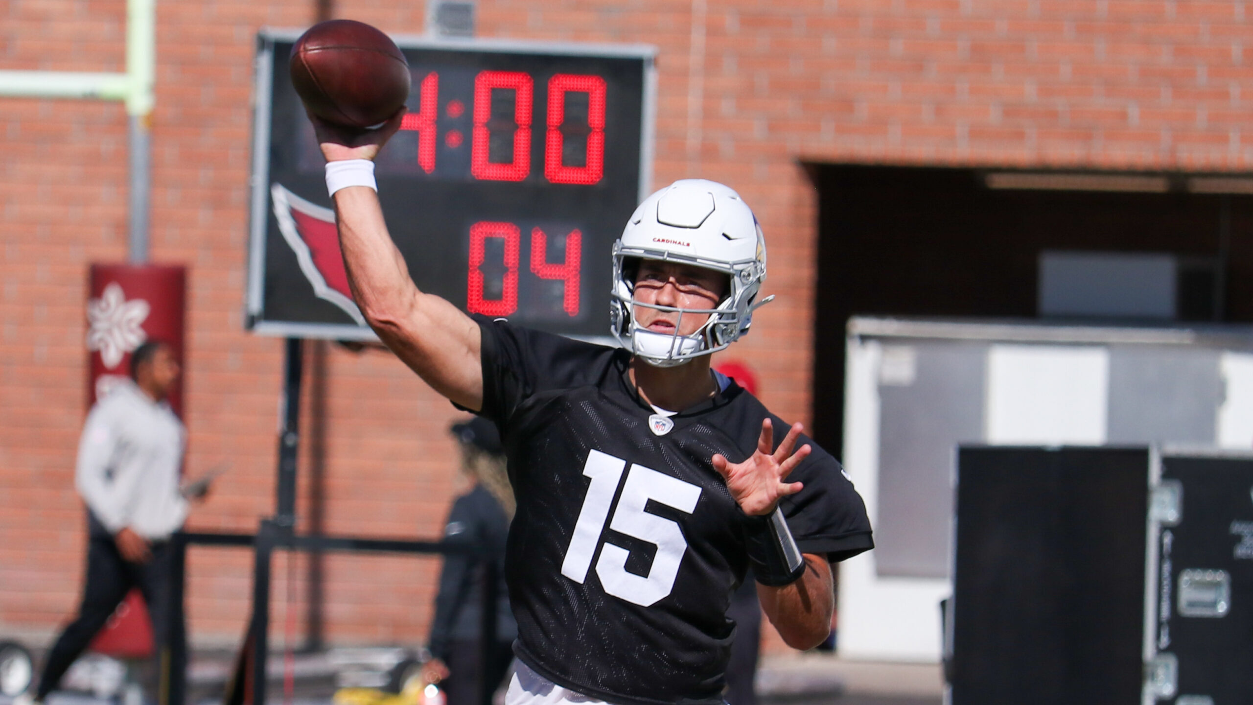 Clayton Tune to start at QB for Cardinals vs. Browns on Sunday