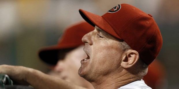 Arizona Diamondbacks manager Chip Hale yells after overplay overturned a safe call when David Peral...