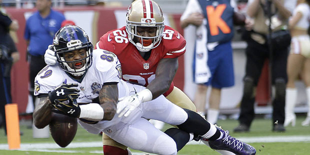 Baltimore Ravens wide receiver Steve Smith (89) drops a pass in the end zone in front of San Franci...