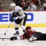 Pittsburgh Penguins' Patric Hornqvist (72), of Sweden, gets his shot blocked by Arizona Coyotes' Connor Murphy, right, during the second period of an NHL hockey game Saturday, Oct. 10, 2015, in Glendale, Ariz. (AP Photo/Ross D. Franklin)