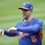 New York Mets' David Wright warms up before Game 4 of the Major League Baseball World Series against the Kansas City Royals Saturday, Oct. 31, 2015, in New York. (AP Photo/David J. Phillip)