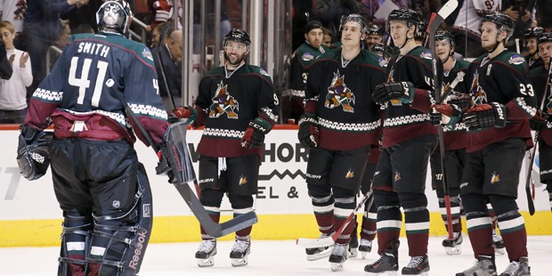 coyotes throwback jersey