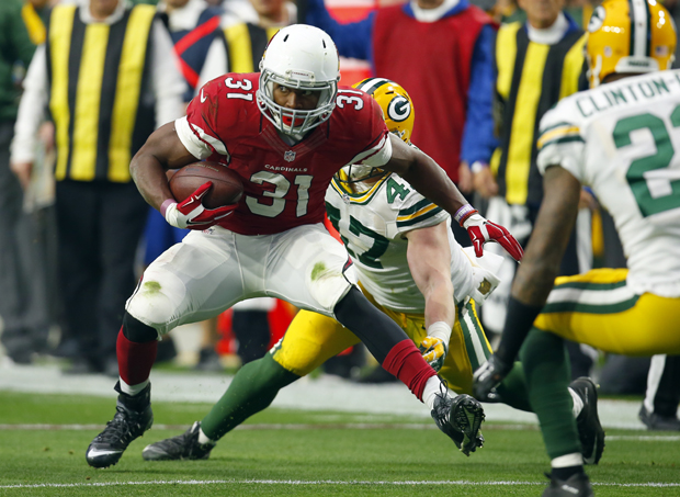 Arizona Cardinals running back David Johnson (31) runs the ball against the Green Bay Packers during an NFL football game, Sunday, Dec. 27, 2015, in Glendale, Ariz. (Jeff Haynes/AP Images for Panini)
