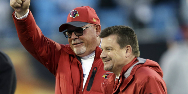 Arizona Cardinals head coach Bruce Arians and owner Bill Bidwill on the field before the NFL footba...