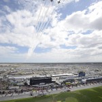 The U.S. Air Force Thunderbirds perform a flyover before the NASCAR Daytona 500 Sprint Cup series auto race at Daytona International Speedway, Sunday, Feb. 21, 2016, in Daytona Beach, Fla. (AP Photo/Phelan M. Ebenhack)