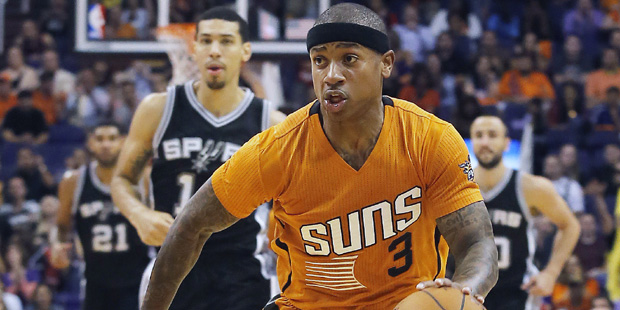 Phoenix Suns guard Isaiah Thomas (3) drives on the San Antonio Spurs defense in the second quarter ...