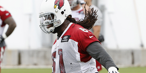 Arizona Cardinals' Jonathan Cooper tries to stay loose prior to a kickoff drill during an NFL footb...