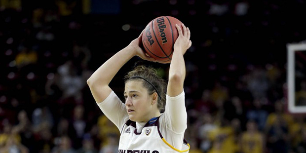 Arizona State guard Katie Hempen (0) looks to pass against New Mexico State during the second half ...