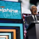 Former NFL player Larry Csonka announces that the Miami Dolphins selects Baylor's Xavien Howard as the 38th pick in the second round of the 2016 NFL football draft,  Friday, April 29, 2016, in Chicago. (AP Photo/Charles Rex Arbogast)
