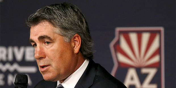 Arizona Coyotes head coach Dave Tippett speaks at a news conference announcing his five-year contra...