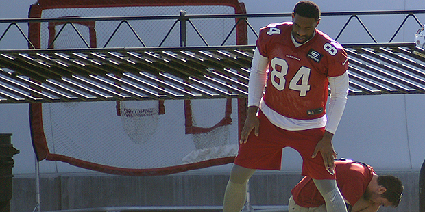 Tight end Jermaine Gresham loosens up during OTAs May 24, 2016. (Photo by Adam Green/Arizona Sports...