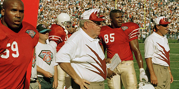 Arizona Cardinals coach Buddy Ryan looks on as the Cleveland Browns stop the Cardinals on fourth an...