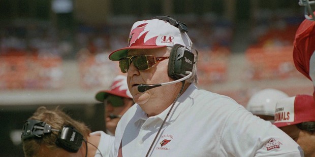 FILE - In this Sept. 4, 1994, file photo, Arizona Cardinals head coach Buddy Ryan watches his team ...