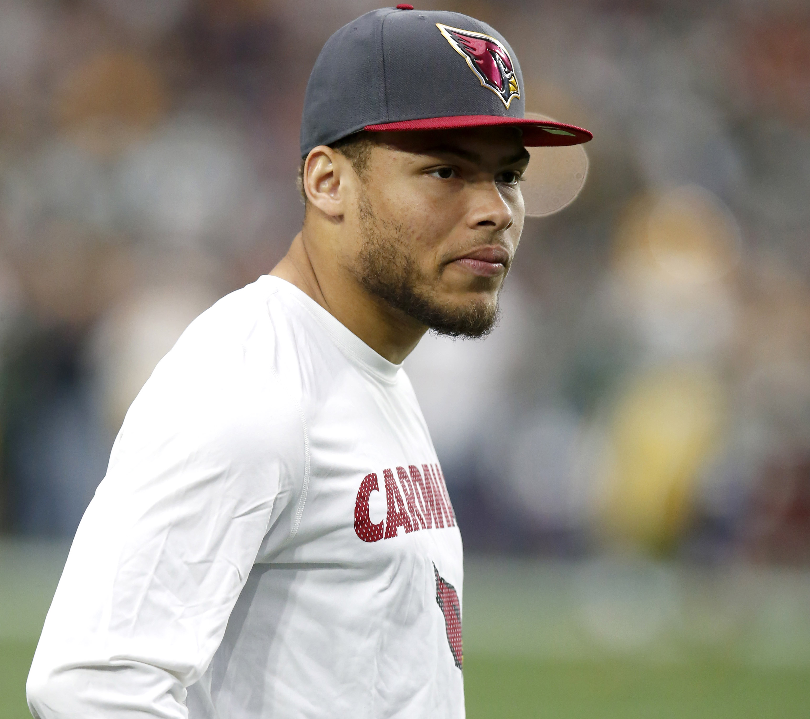Injured Arizona Cardinals free safety Tyrann Mathieu watches his teammates prior to an NFL football game against the Green Bay Packers, Sunday, Dec. 27, 2015, in Glendale, Ariz. (AP Photo/Rick Scuteri)