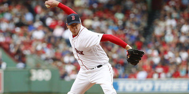 Boston Red Sox relief pitcher Brad Ziegler delivers during the ninth inning of the Boston Red Sox 4...