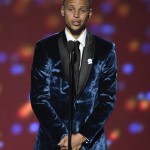 NBA basketball player Stephen Curry, of the Golden State Warriors, presents the Arthur Ashe award for courage at the ESPY Awards at the Microsoft Theater on Wednesday, July 13, 2016, in Los Angeles. (Photo by Chris Pizzello/Invision/AP)