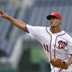 Washington Nationals starting pitcher Joe Ross delivers a pitch during the first inning of a baseball game against the Arizona Diamondbacks, Thursday, Sept. 29, 2016, in Washington. (AP Photo/Nick Wass)