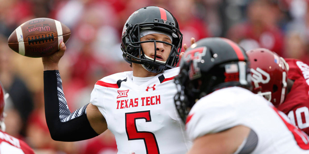 Texas Tech quarterback Patrick Mahomes (5) prepares to pass in the first quarter of an NCAA college...