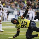 Oregon tight end Pharaoh Brown (85), reacts to his second touchdown before the half against Arizona State in an NCAA college football game Saturday, Oct. 29, 2016 in Eugene, Ore. (AP Photo/Thomas Boyd)