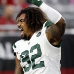 New York Jets defensive tackle Leonard Williams (92) yells prior to an NFL football game against the Arizona Cardinals, Monday, Oct. 17, 2016, in Glendale, Ariz. (AP Photo/Ross D. Franklin)