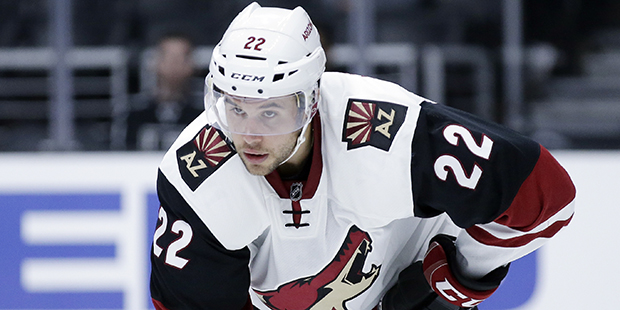 Arizona Coyotes left wing Craig Cunningham plays during an NHL preseason hockey game against the Lo...