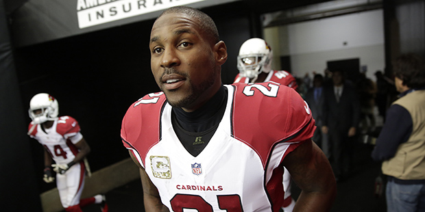 Arizona Cardinals cornerback Patrick Peterson (21) moves to the field before the first of an NFL fo...