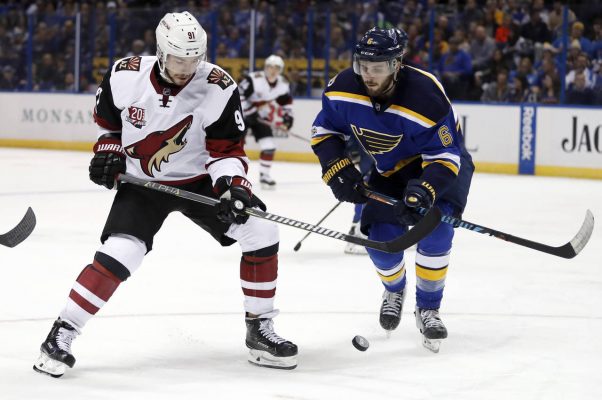 Clayton Keller helps Coyotes roll past Blues - The Rink Live