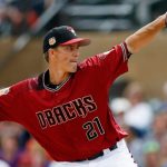 Arizona Diamondbacks' Zack Greinke throws a pitch against the Chicago Cubs during the first inning of a spring training baseball game Thursday, March 23, 2017, in Scottsdale, Ariz. (AP Photo/Ross D. Franklin)