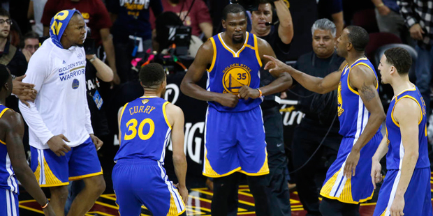 Kevin Durant, Stephen Curry lead Warriors to NBA title