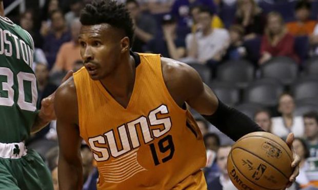 Phoenix Suns Player Preview 2016-17: Leandro Barbosa brings joy back to the  Suns - Bright Side Of The Sun
