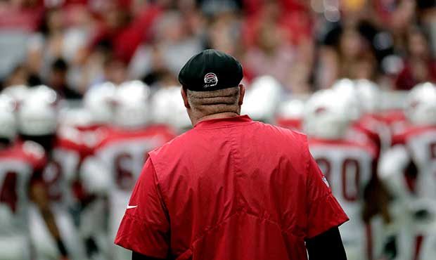 Arizona Cardinals coach Bruce Arians watches his team during NFL football training camp, Thursday, ...