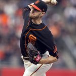 San Francisco Giants starting pitcher Chris Stratton delivers against the Arizona Diamondbacks during the first inning of a baseball game on Saturday, Aug. 5, 2017, in San Francisco. (AP Photo/D. Ross Cameron)