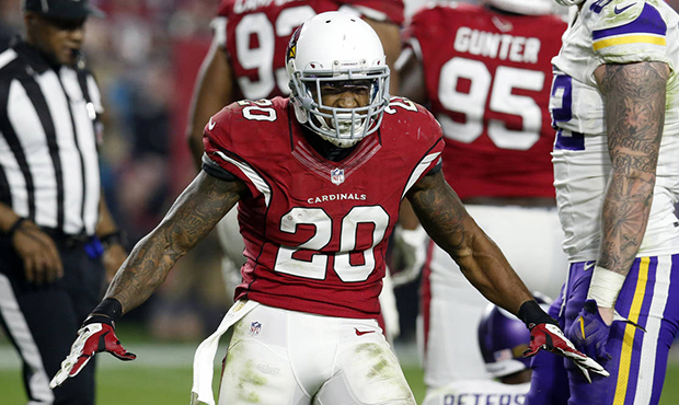 Arizona Cardinals strong safety Deone Bucannon (20) celebrates a stop against the Minnesota Vikings...