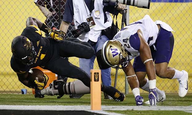 Arizona State wide receiver N'Keal Harry (1) gets stopped just short of the end zone by Washington ...