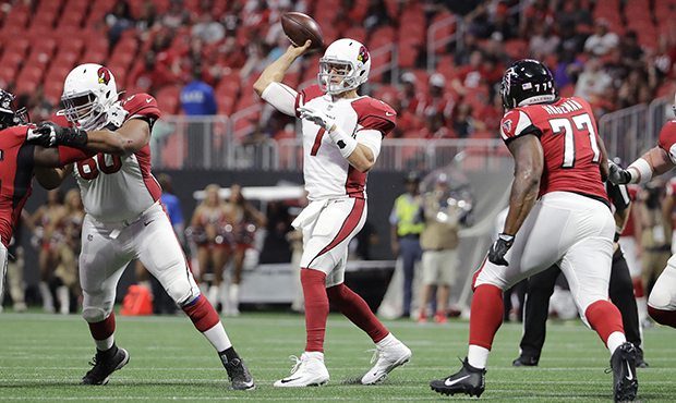 Arizona Cardinals quarterback Blaine Gabbert (7) works against the Atlanta Falcons during the secon...