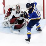 St. Louis Blues' Patrik Berglund, right, of Sweden, is unable to score past Arizona Coyotes goaltender Antti Raanta, of Finland, during the third period of an NHL hockey game Saturday, Jan. 20, 2018, in St. Louis. (AP Photo/Jeff Roberson)