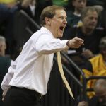 Oregon coach Dana Altman yells to his team during the second half of an NCAA college basketball game against Arizona on Saturday, Feb. 24, 2018, in Eugene, Ore. (AP photo/Chris Pietsch)