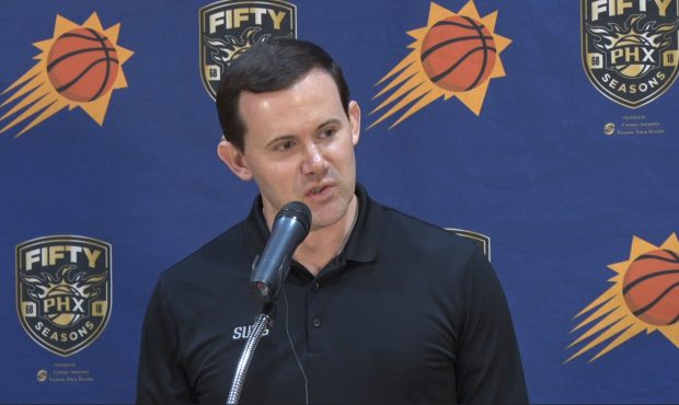 Suns General Manager Ryan McDonough speaks at a press conference at Talking Stick Resort Arena. (Ph...
