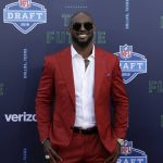 Alabama's Rashaan Evans poses for photos on the red carpet during the first round of the NFL football draft, Thursday, April 26, 2018, in Arlington, Texas. (AP Photo/Eric Gay)