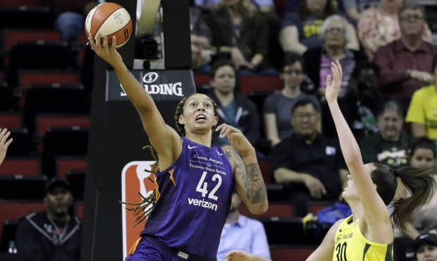 Brittney Griner double-double leads Mercury to victory