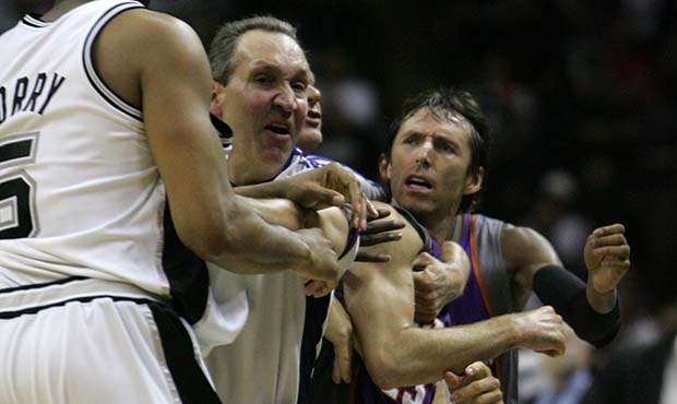Steve Nash wonders how NBA's bench-leaving rule will be viewed this time