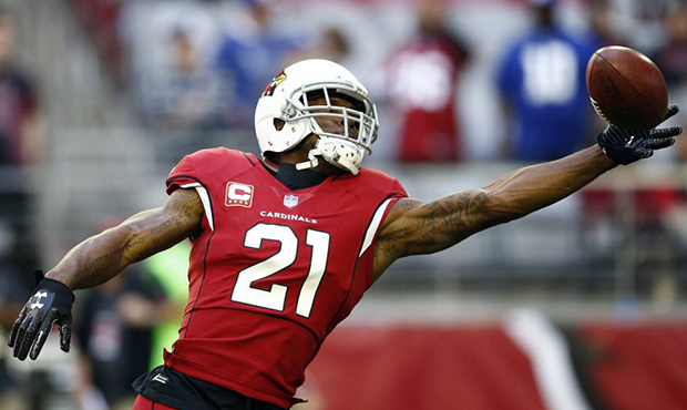 Arizona Cardinals cornerback Patrick Peterson (21) warms up prior to an NFL football game against t...