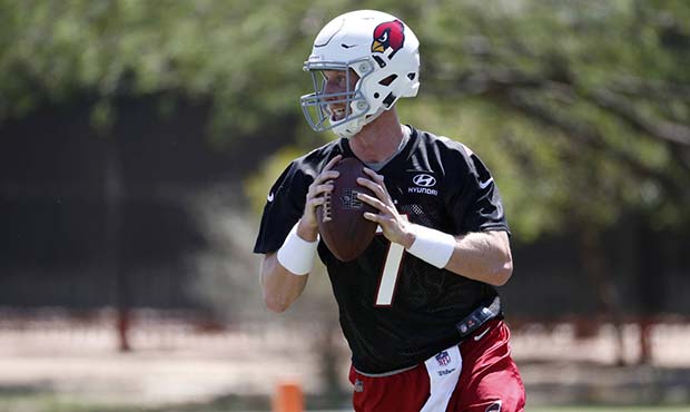 Arizona Cardinals NFL football player Mike Glennon (7) runs drills during a voluntary team activity...