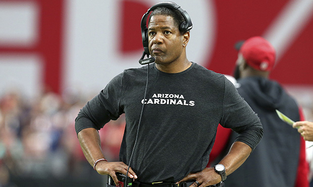 Arizona Cardinals head coach Steve Wilks pauses on the sideline during the second half of an NFL fo...