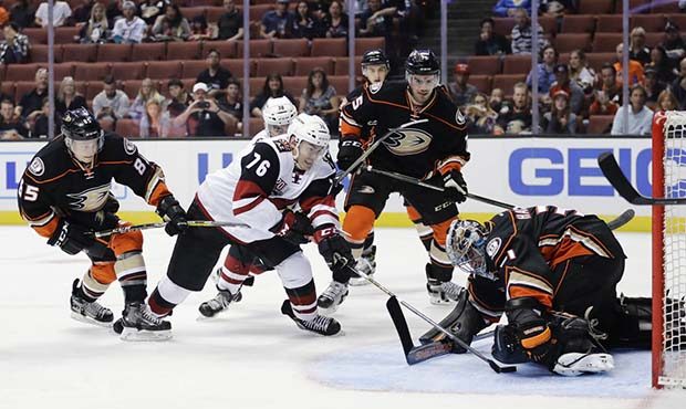 Coyotes recall Laurent Dauphin after conditioning stint in Tucson