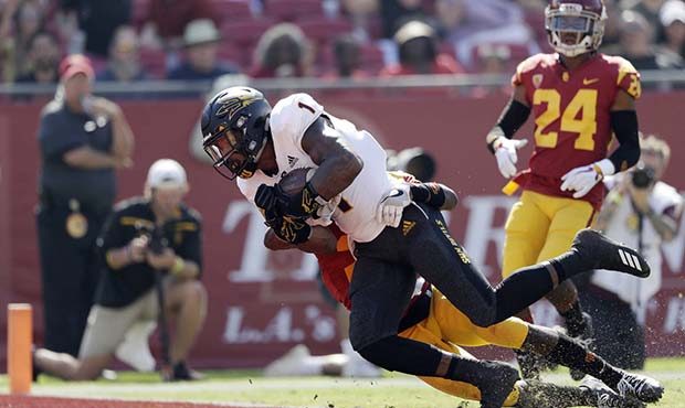 Arizona State 's N'Keal Harry (1) reaches the end zone on touchdown reception against Southern Cali...
