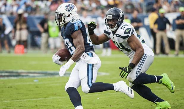 Tennessee Titans running back DeMarco Murray (29) carries while pursued by Seattle Seahawks middle ...